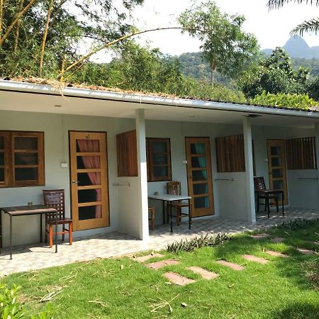 Green Guesthouse Kohchang Ко Чанг Экстерьер фото